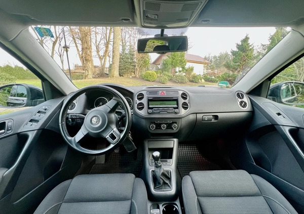 Volkswagen Tiguan cena 39000 przebieg: 182500, rok produkcji 2011 z Lubomierz małe 79